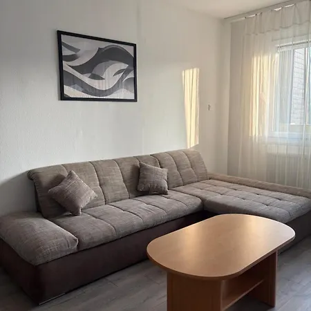 Apartman Fasor *